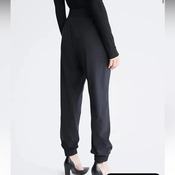 Calvin Klein size large women’s pull on dressy joggers in excellent condition - Picture 1 of 7